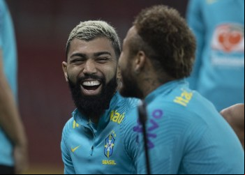 Seleção brasileira terá oito mudanças na escalação contra o Equador