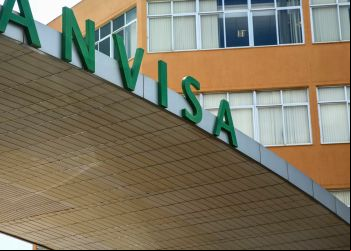 Anvisa suspende venda de produto que provoca intoxicação ocular