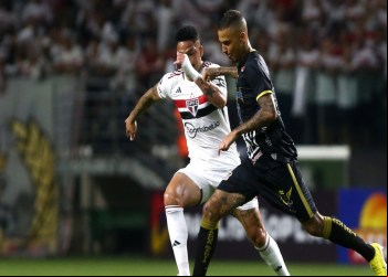 Vexame: São Paulo perde para o Água Santa e está eliminado do Paulistão