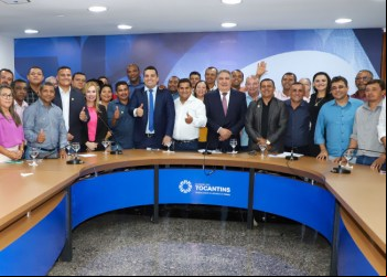 Governador em Exercício, Laurez Moreira, Recebe Vereadores de Gurupi para Discutir Demandas da Cidade