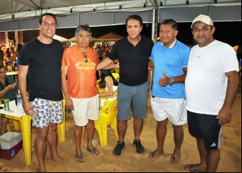 Deputado Gaguim marca presença na temporada de Praia em Tocantínia e no Miracaxi em Miracema