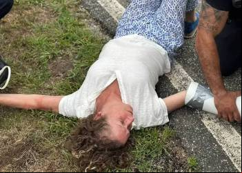 Herdeira da Disney é presa em protesto contra uso de jatinhos