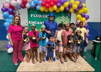 Crianças de Colinas do Tocantins Desfrutam de Dia Encantado com o 'Programa Criança Feliz